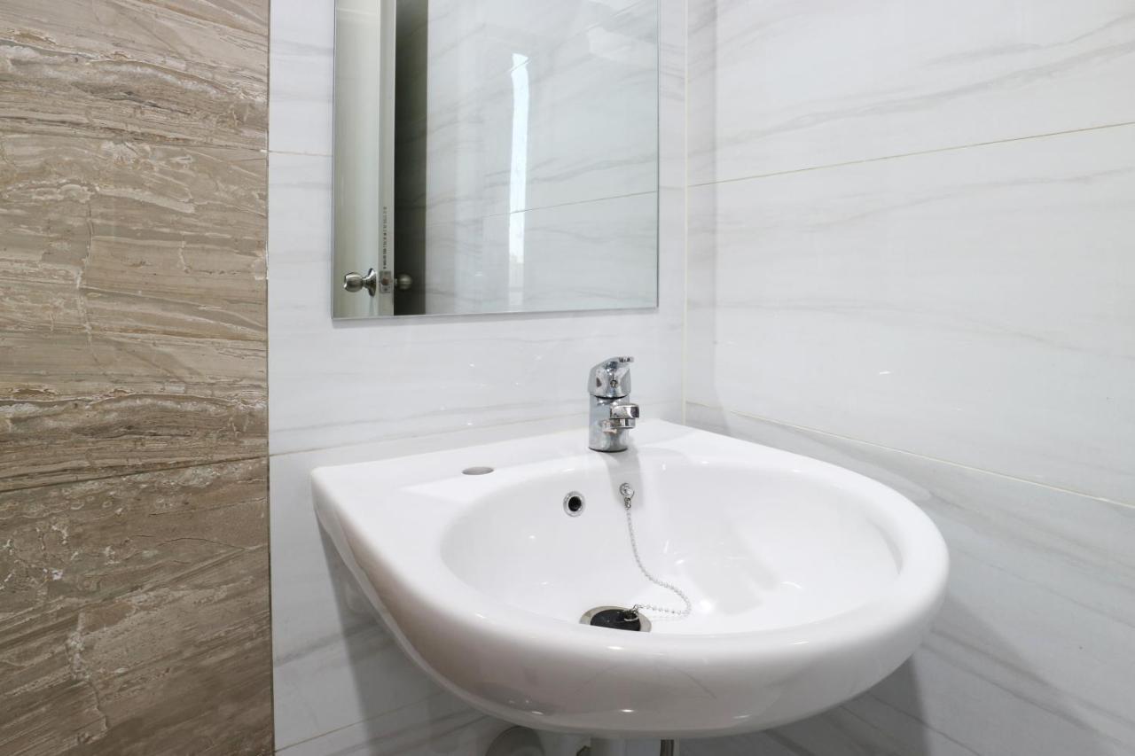 Apartamento Velozip Kos Exclusive Surabaya Exterior foto