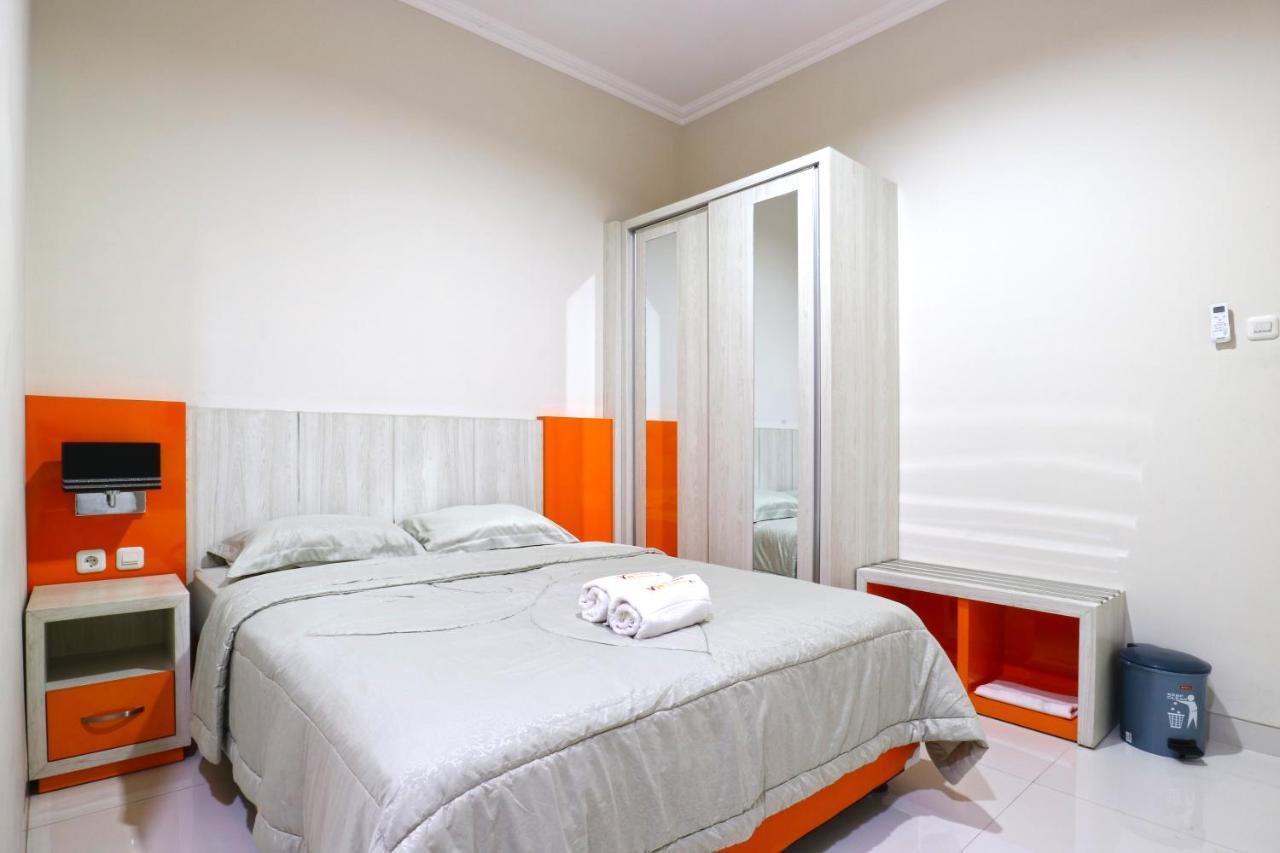Apartamento Velozip Kos Exclusive Surabaya Exterior foto